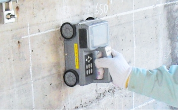 コンクリート内部調査（鉄筋・配管調査）　画像