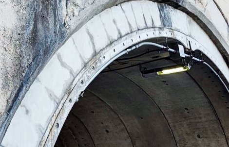 トンネル補修工事に伴う切断撤去の画像3